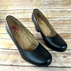 Comfortiva Pillowtop Womens Black Leather Round Toe Chunky Heel Classic Pumps 10